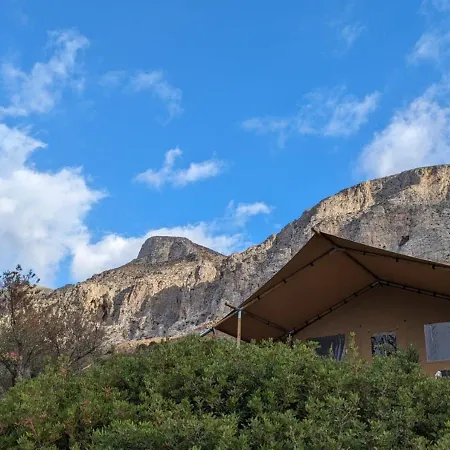 Отель Chez Yaya - Sea View Luxury