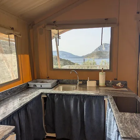 Chez Yaya - Sea View Luxury Отель Emborios