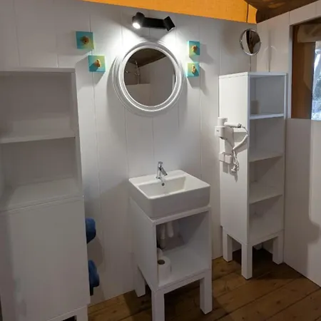 Chez Yaya - Sea View Luxury Отель