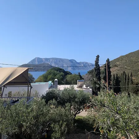 Chez Yaya Sea Emborios