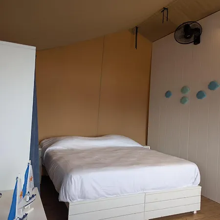 Luxury tent Chez Yaya Sea Emborios