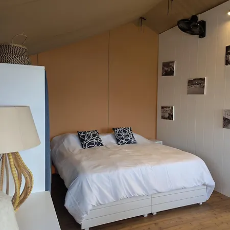 Luxury tent Chez Yaya Sea *