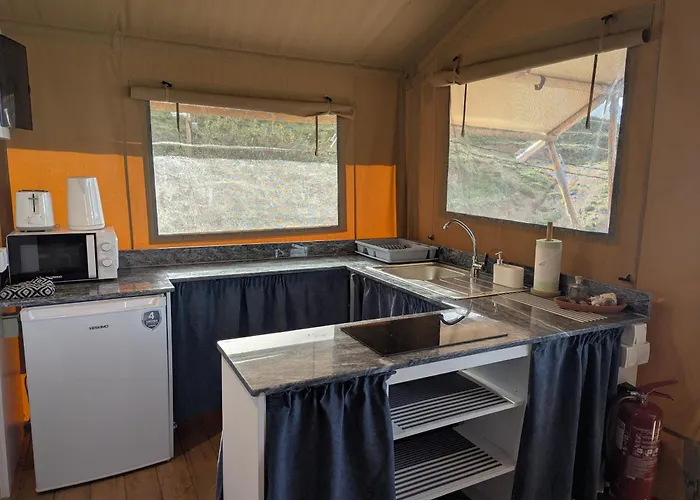 Chez Yaya - Sea View Luxury Szálloda *