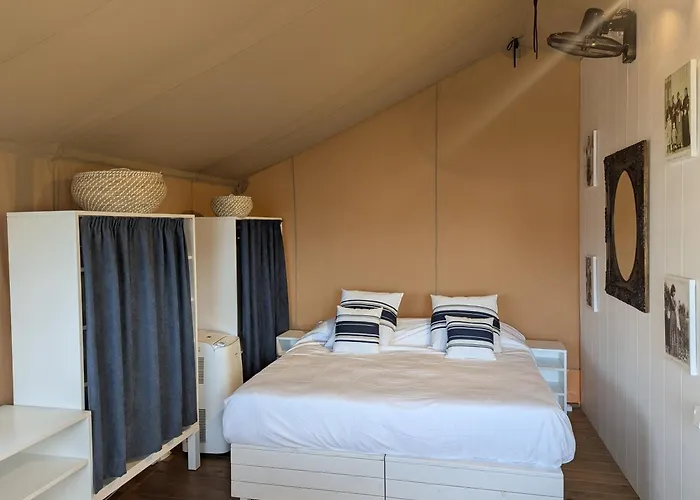 Szálloda Chez Yaya - Sea View Luxury *