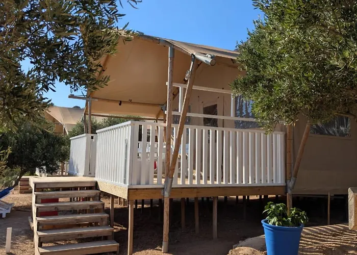 Szálloda Chez Yaya - Sea View Luxury